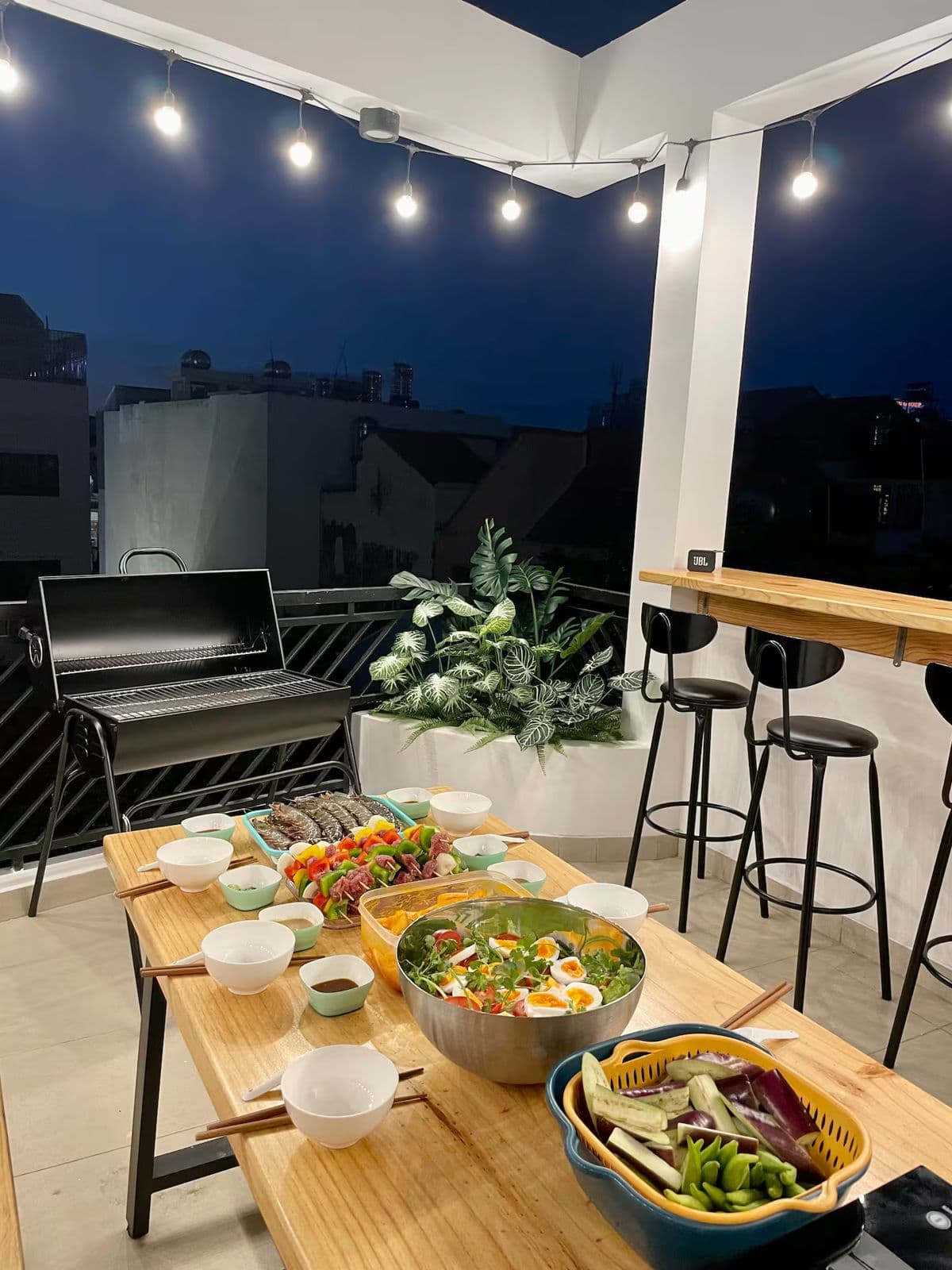 Rooftop dinners happen often — join one