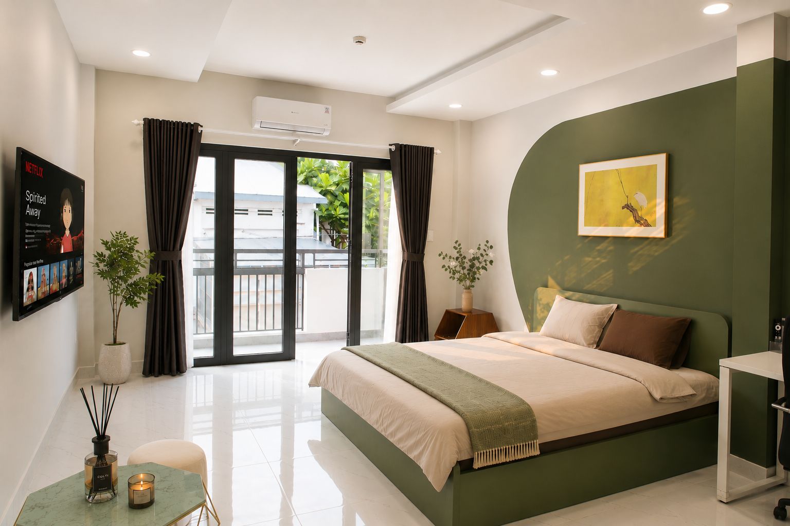 Room S at Duhaus 19 — Serene Suite with balcony light